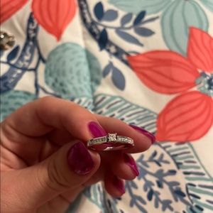 🚨LOWEST PRICE🚨Kay jewelers wedding/engagement ring